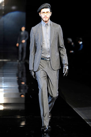 Giorgio Armani / - 2010-2011
